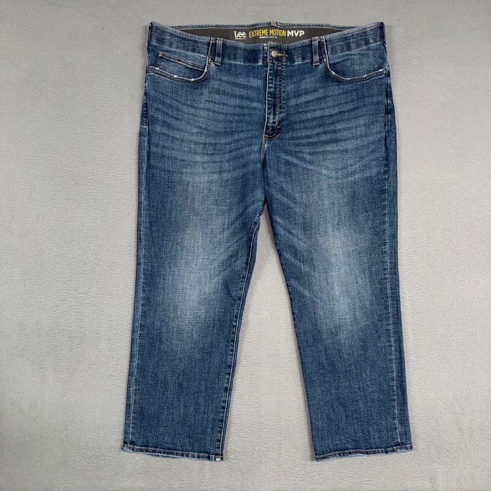 Lee Jeans Mens 46x29 Blue Relaxed Straight Extreme Motion MVP Stretch Denim